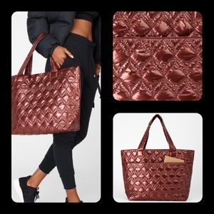 🧣New FABLETICS Metallic Zip Quilted Tote III in Chestnut Shine